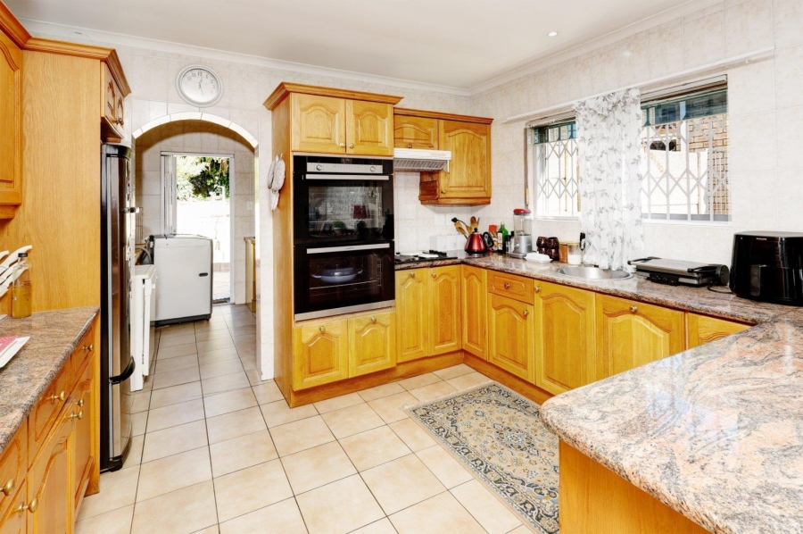 2 Bedroom Property for Sale in Protea Valley Western Cape